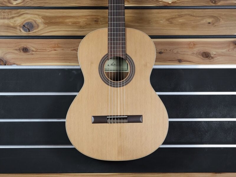 altamira basico classical guitar