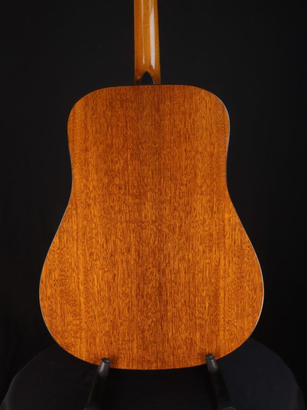 blueridge br 40 guitar mahogany back