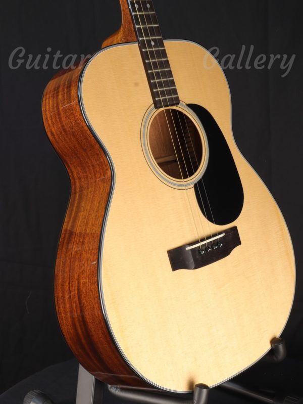 blueridge br 40t tenor guitar range side