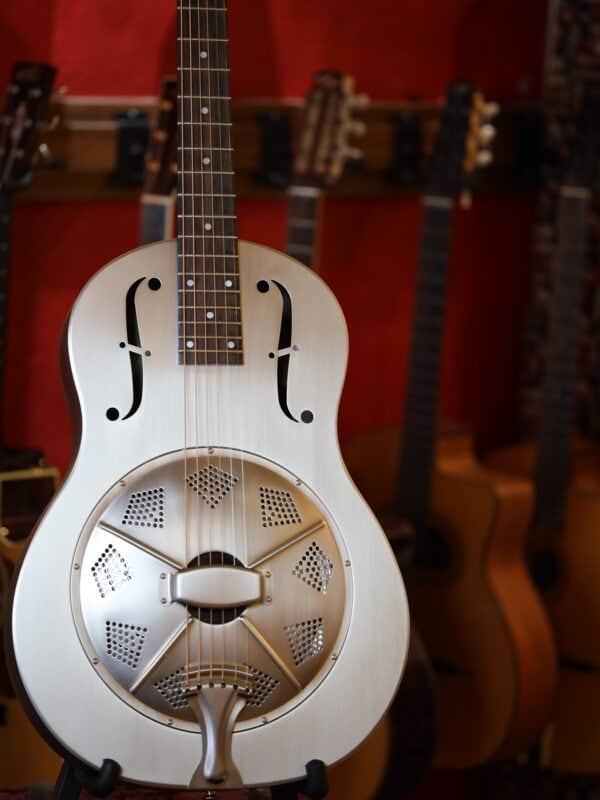 regal rc 43 resonator guitar