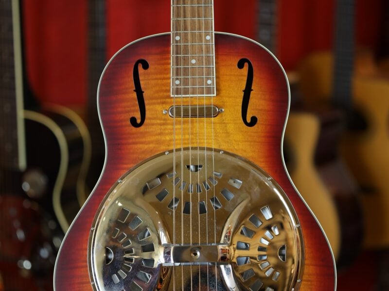 bourbon street bsr 1c w resonator guitar