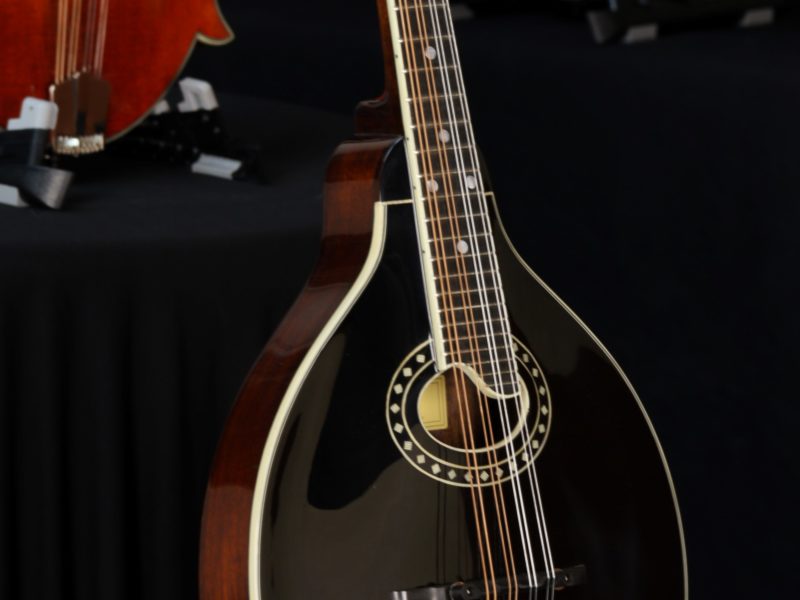 eastman md404 bk mandolin