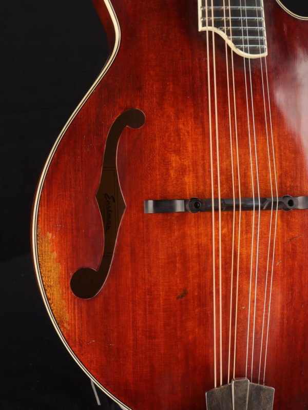 eastman md515 V mandolin spruce top