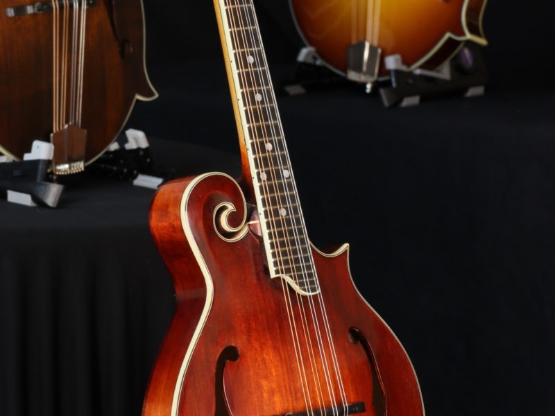 eastman md515 v mandolin