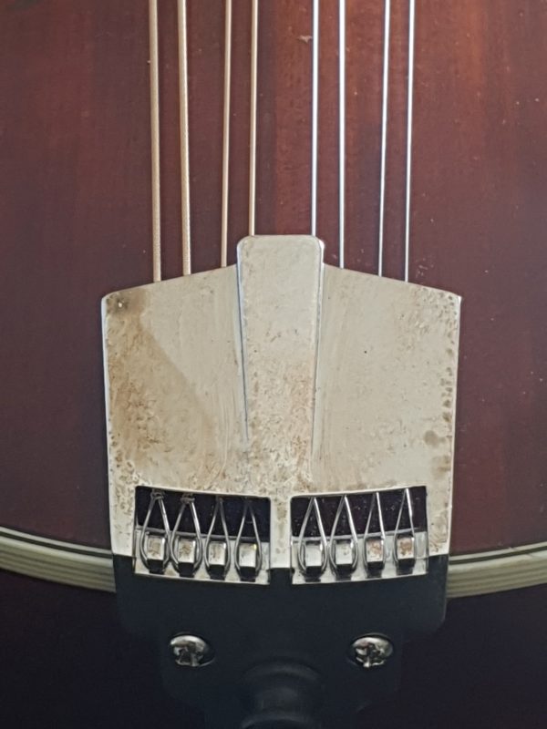 eastman md515 v mandolin tailpiece