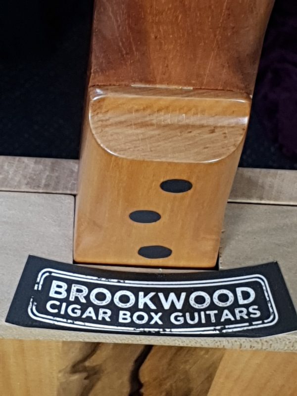 brookwood cigar box guitar in blackwood (6)