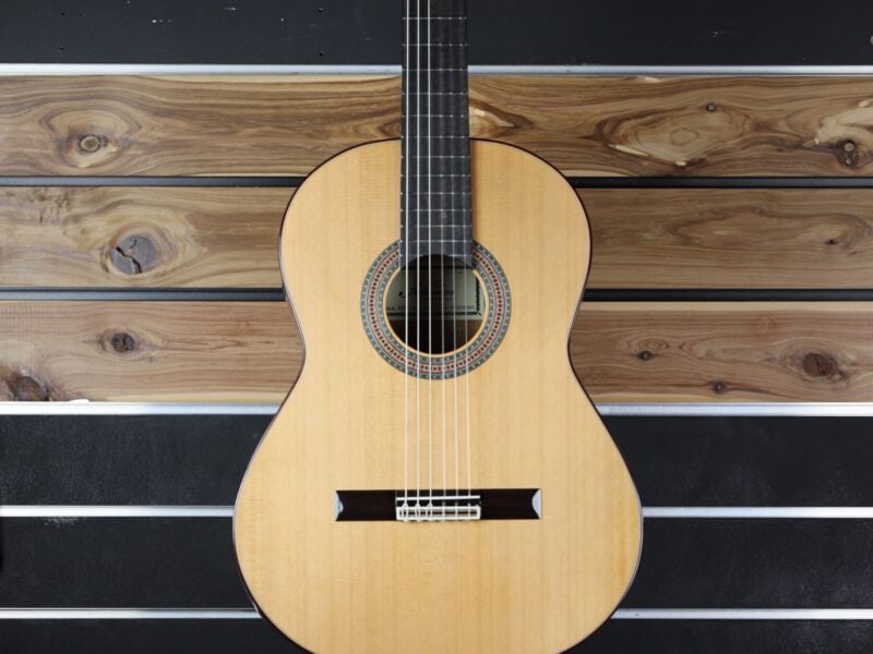 altamira n400 classical guitar cedar