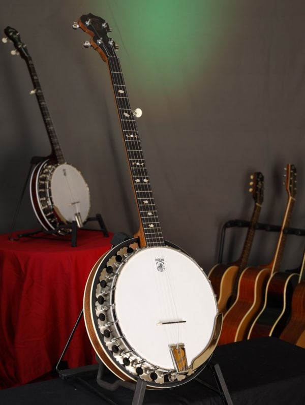 deering boston lefthand 5 string banjo