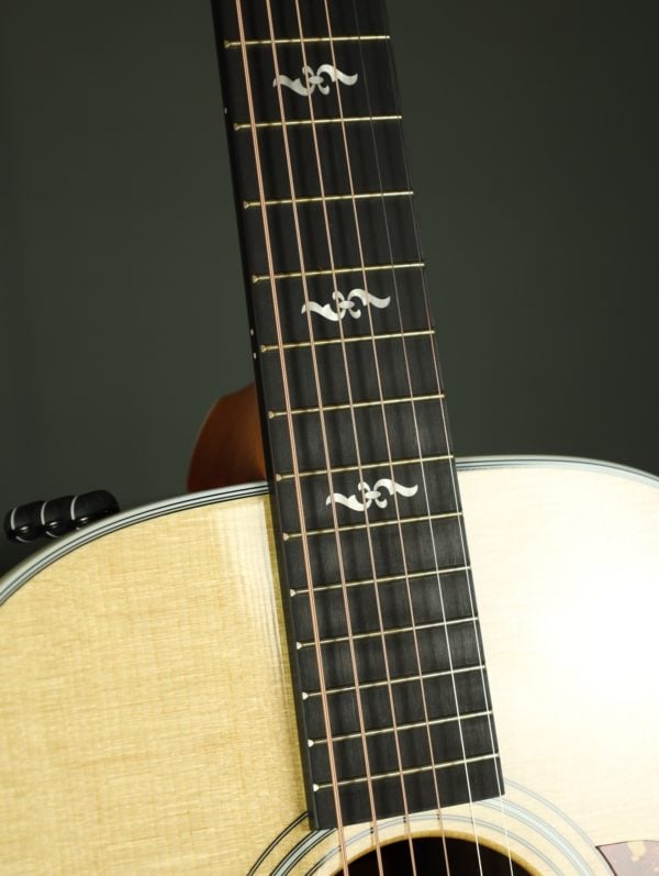 taylor 412e r guitar ebony fingerboard
