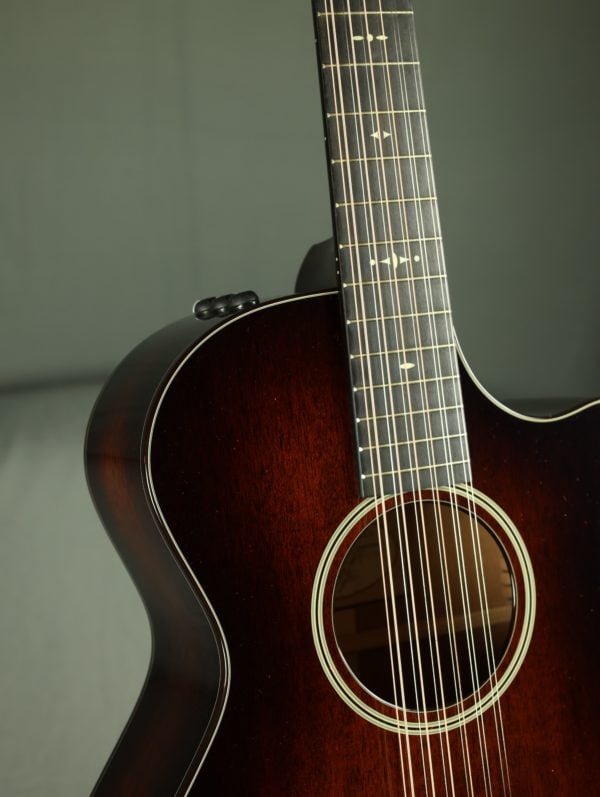 taylor 562ce guitar mahogany