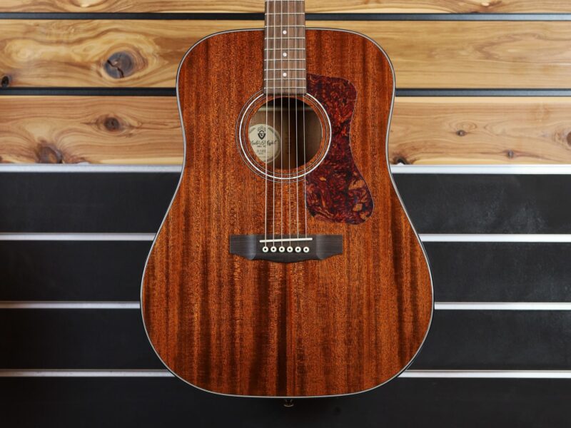 guild d 120 dreadnought guitar