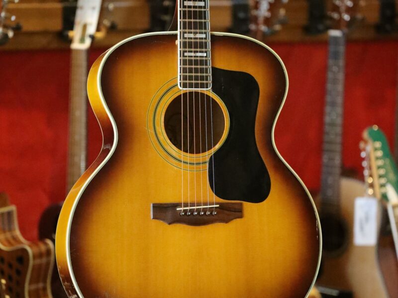 guild f50 jumbo guitar
