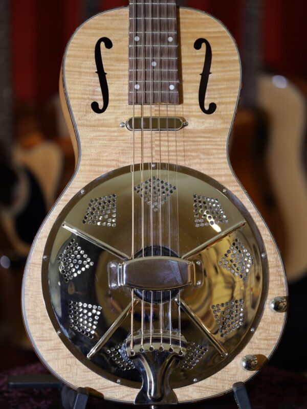 bourbon street p1c w resonator guitar (7)