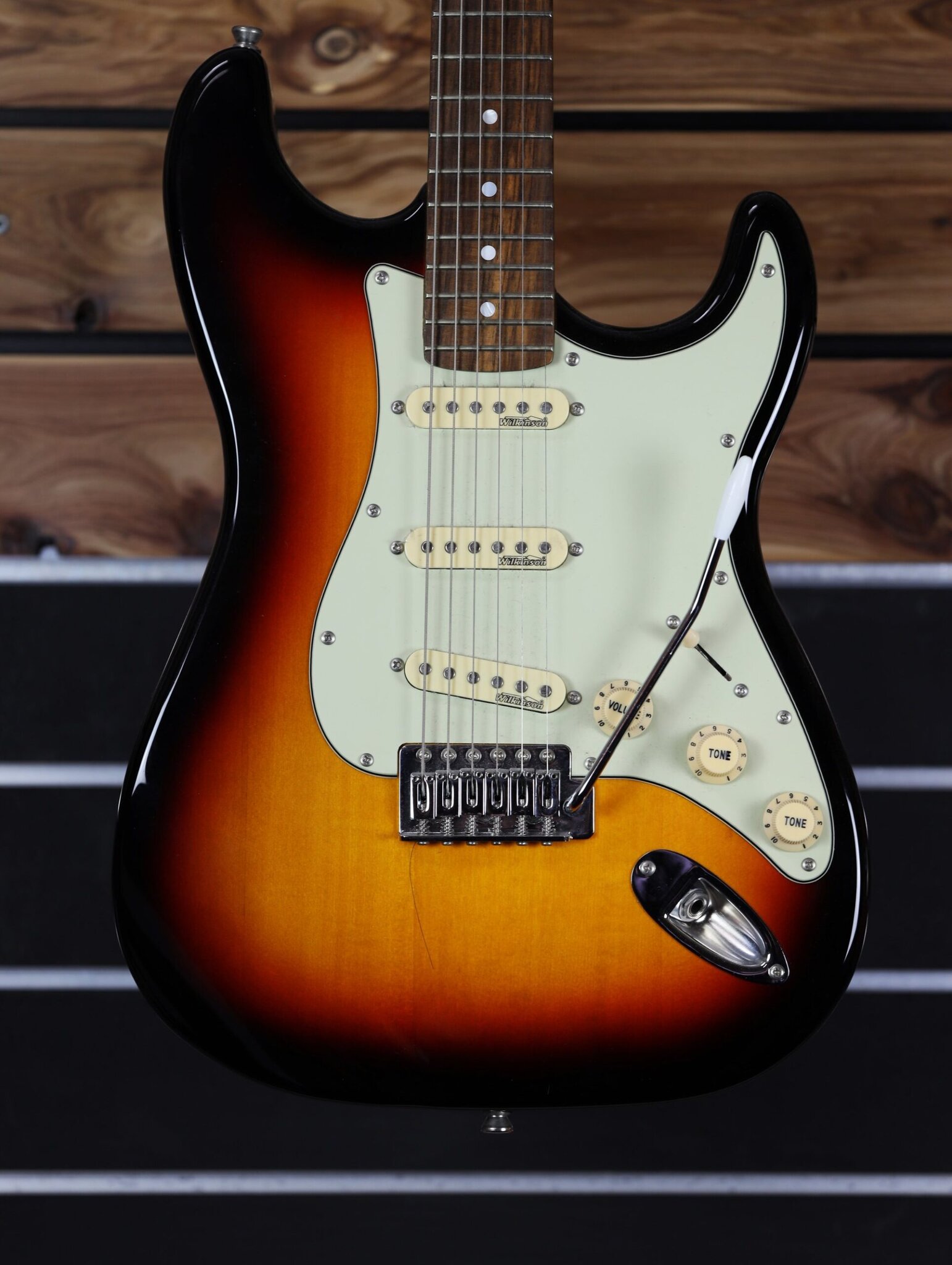 gladiator strat style guitar side view