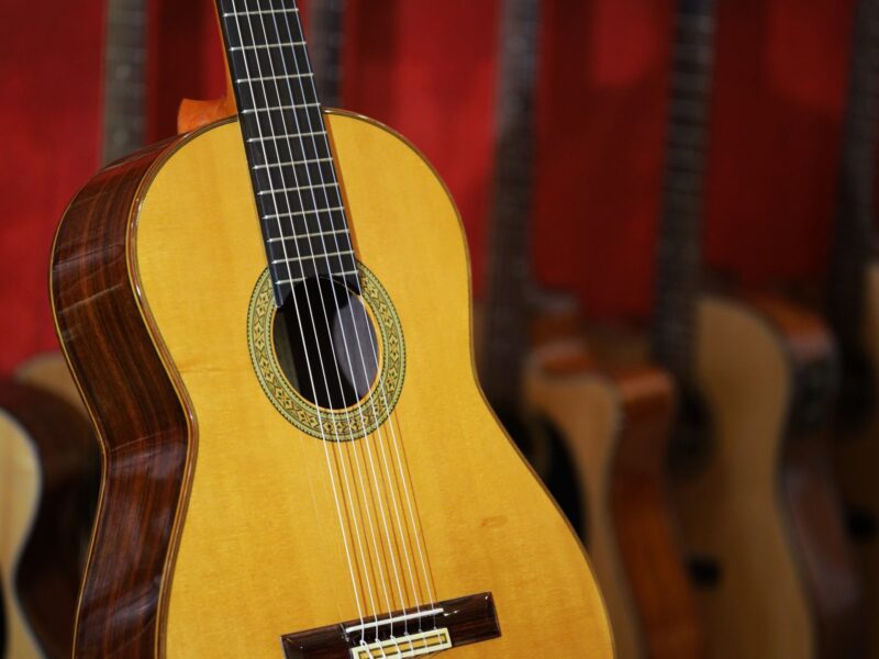 esteve 11f flamenco negra guitar