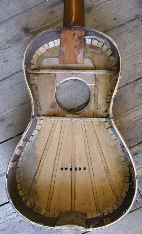 guitar made in mirecourt france