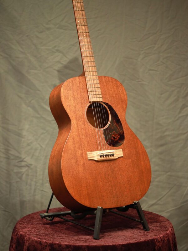 martin 000 15m 14 fret guitar