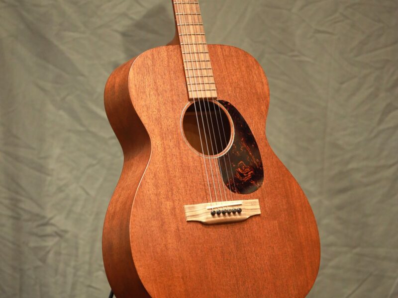 martin 000 15m 14 fret guitar