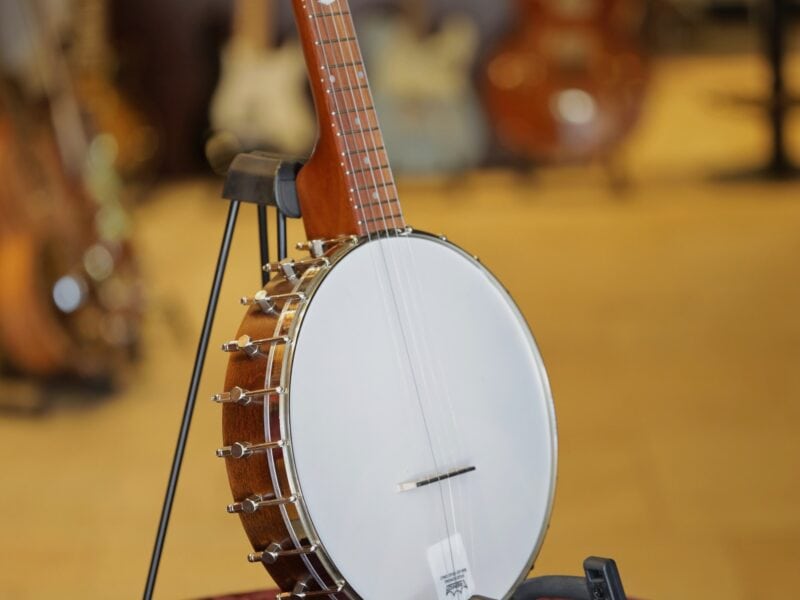 saga ss 10 openback banjo