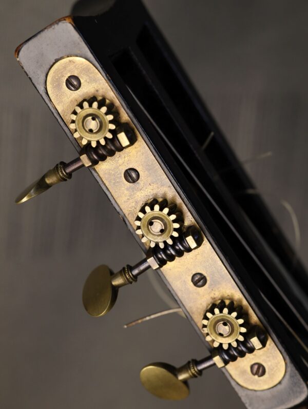 legnani style classical guitar c 1830 (12)