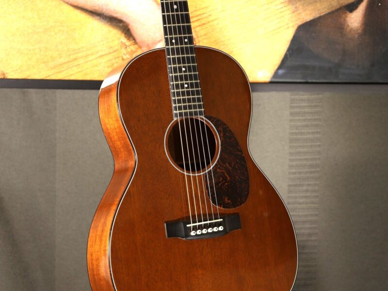 martin 000 17s guitar 2002