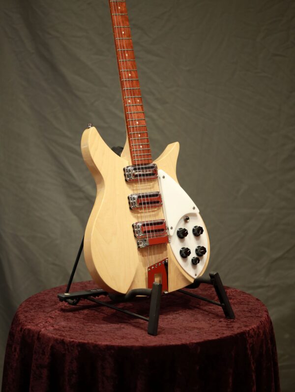 rickenbacker 350v electric guitar