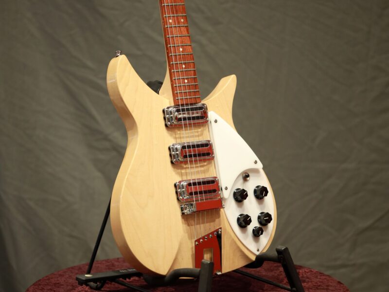 rickenbacker 350v electric guitar