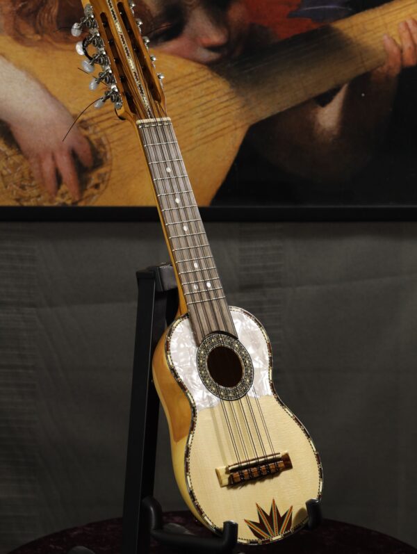 charangon by alandres carved body