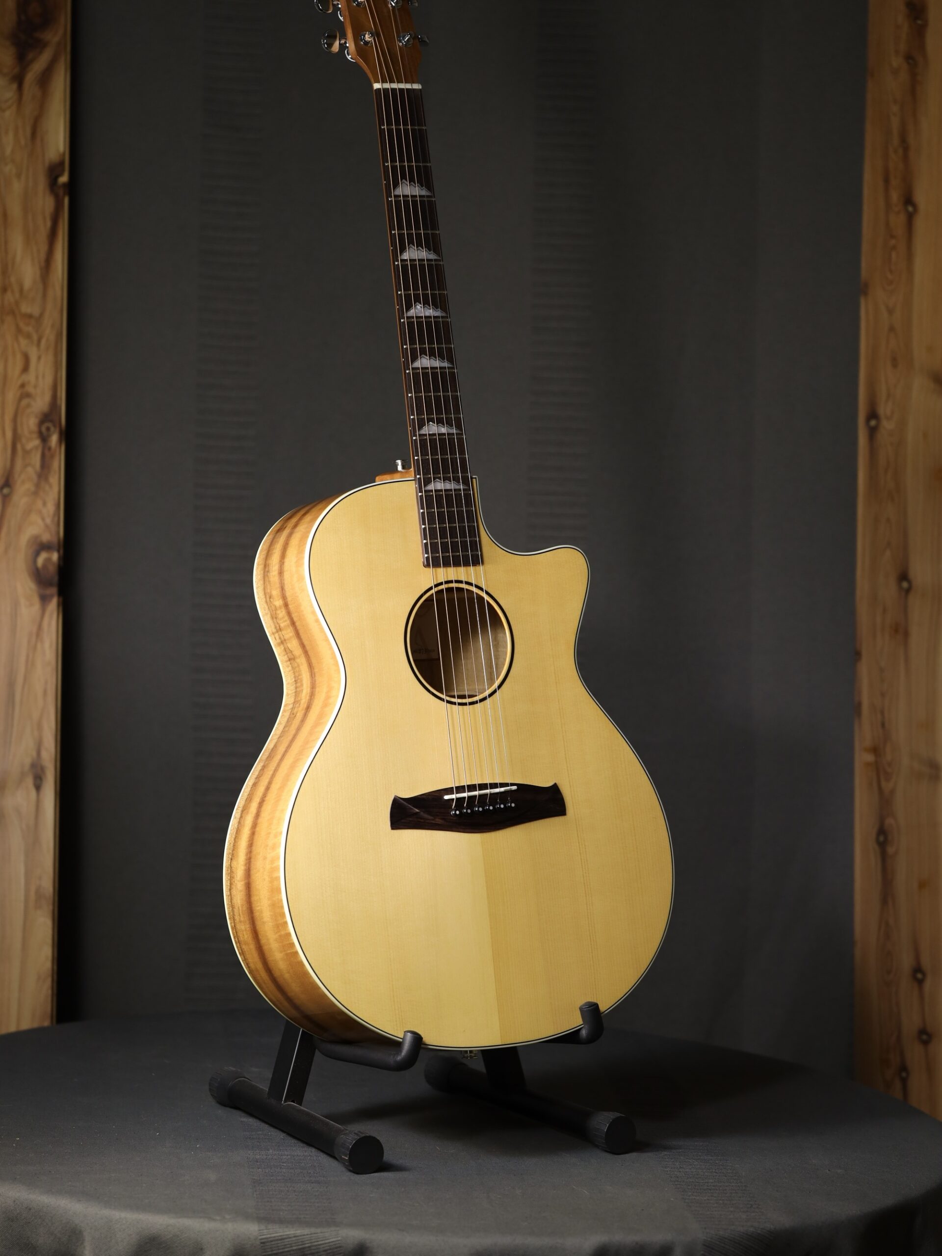 altamira ac 35e adjustable neck (5)