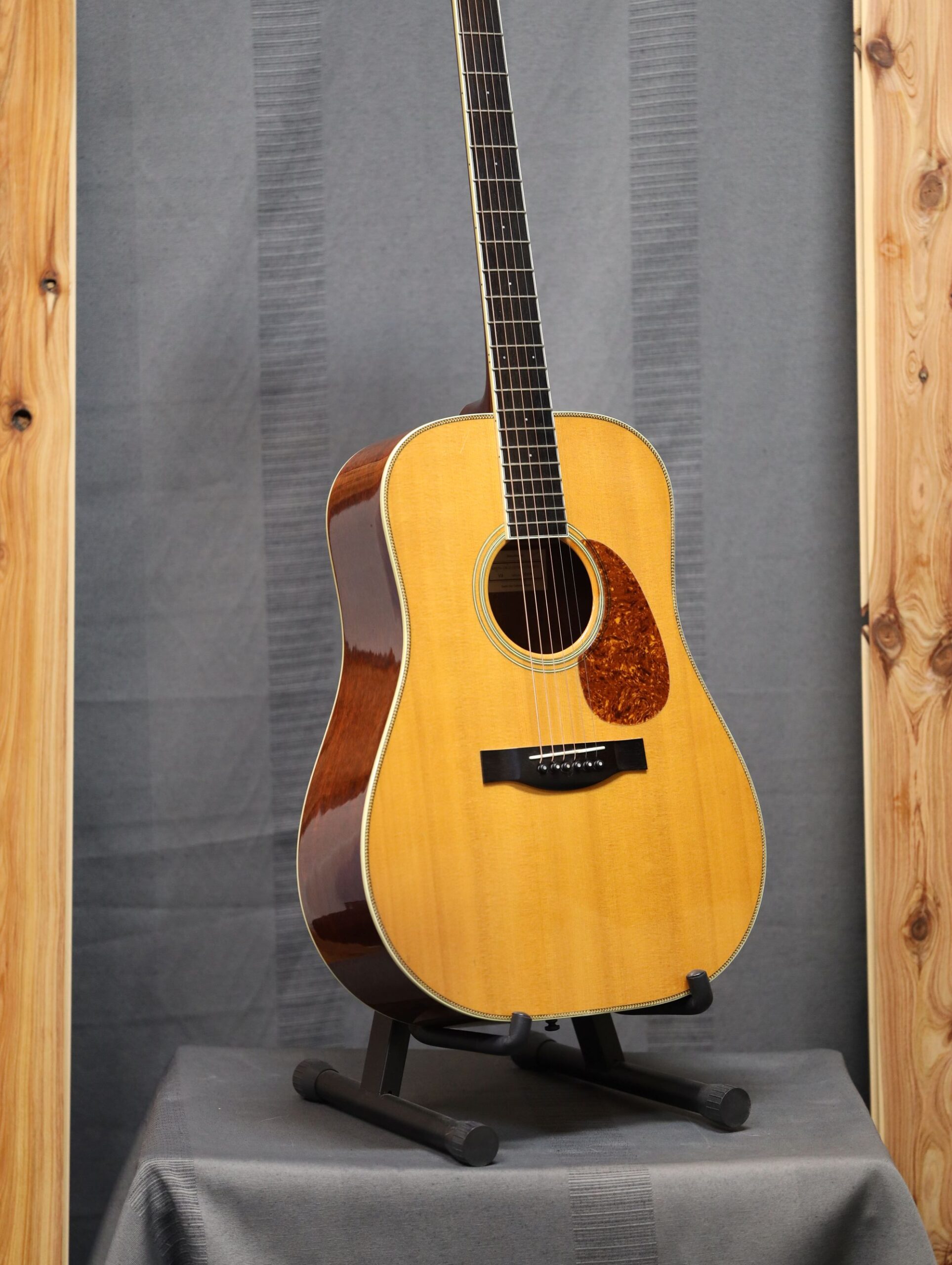 santa cruz vintage artist