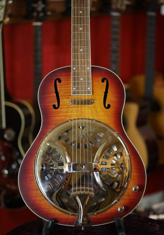 bourbon street bsr 1c w resonator guitar