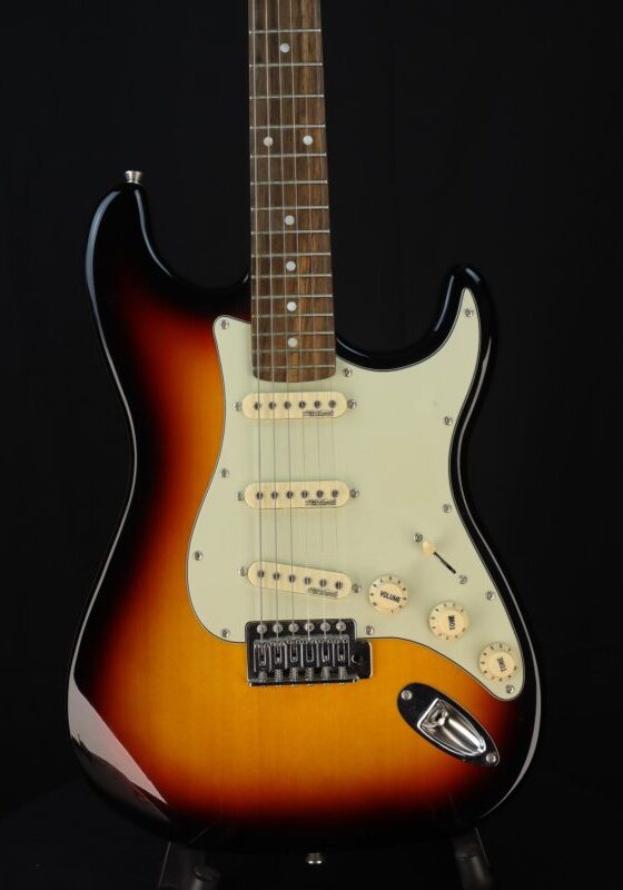 gladiator strat vintage burst (3)