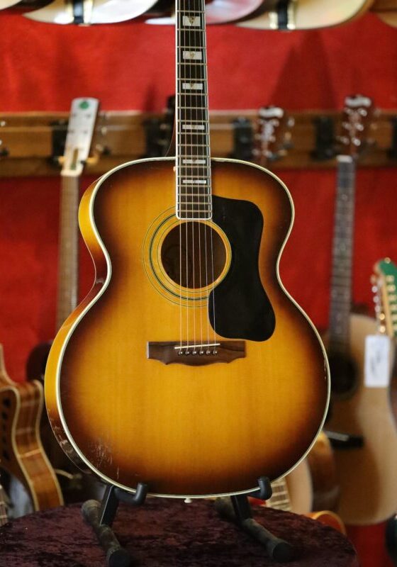 guild f50 jumbo guitar