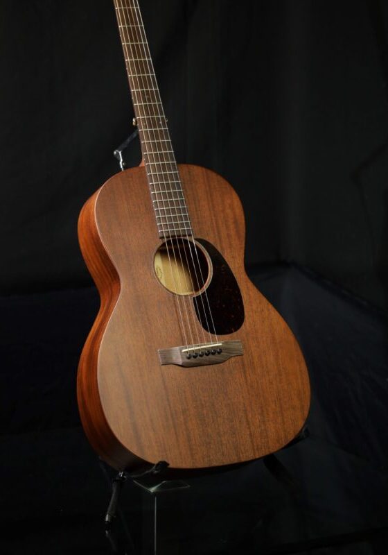 martin 000 18sm guitar